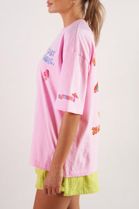 GO OUTSIDE TO LOOK INSIDE T-SHIRT PINK